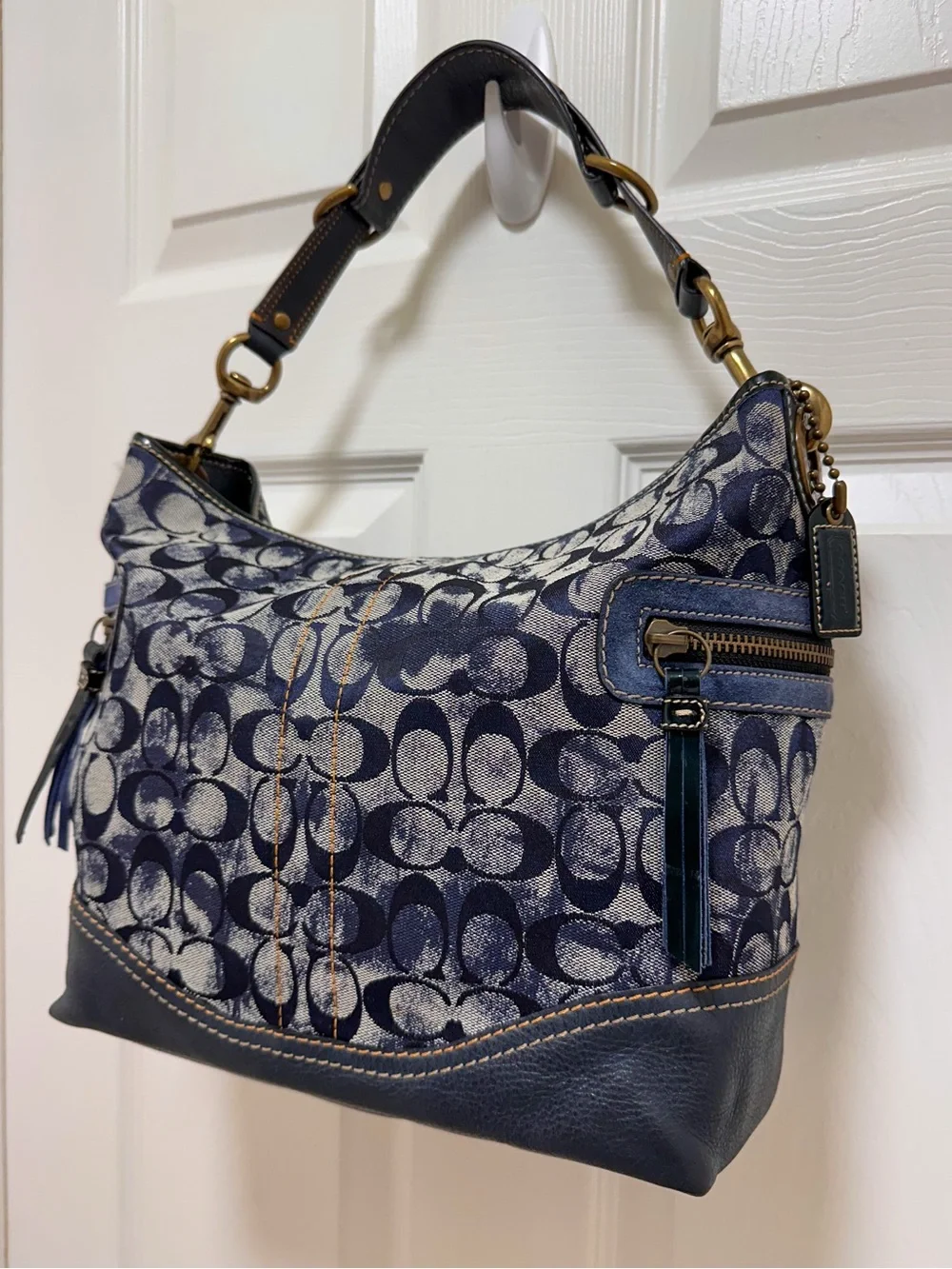 Coach authentic signature